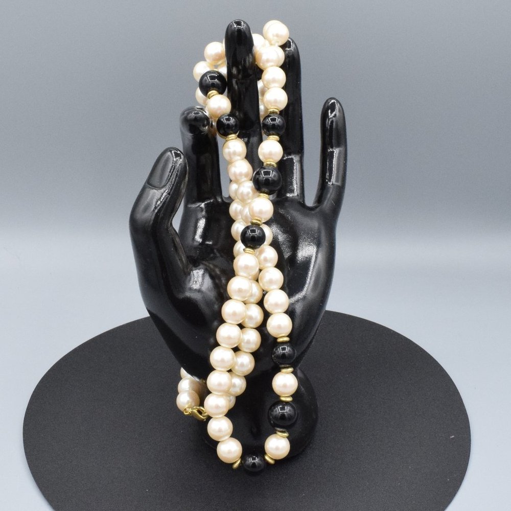 Vintage Faux Pearl & Black Bead Necklace 32"